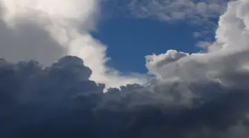 مركز المناخ يحذر من طقس الأيام القادمة ولماذا هي أخطر من يوليو وأغسطس